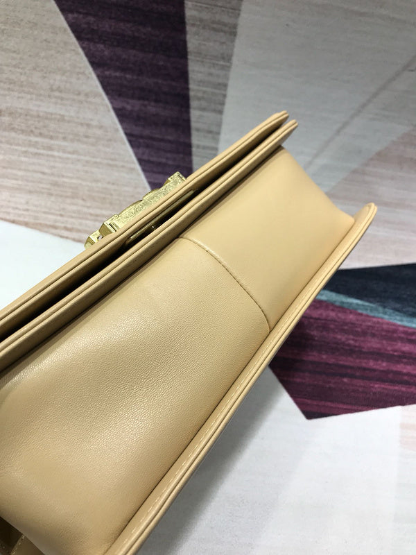  women's handbag, mid design, view 9