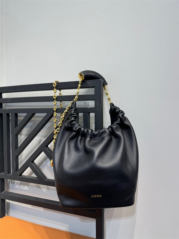 Ziva's Charm handbag – full view (29cm*24cm*10.5cm)