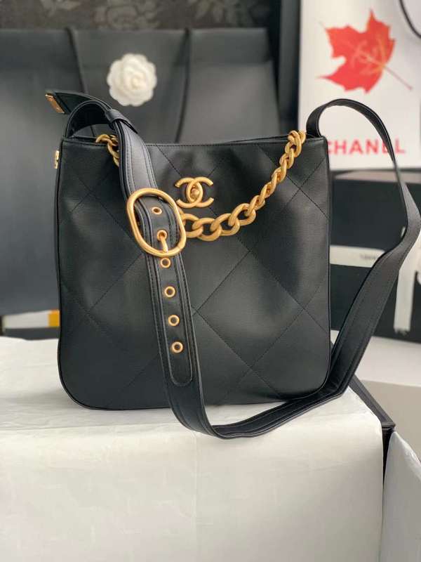 Zivas Charm Refined Everyday Style Designer Handbag (Elevated Accessory Essential) – Angled View