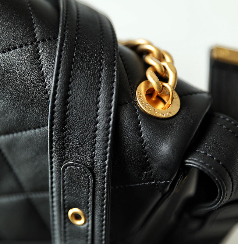  women's handbag, mid design, view 2