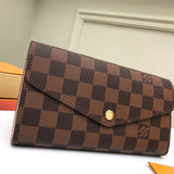  Understated everyday bag carried on shoulder 10