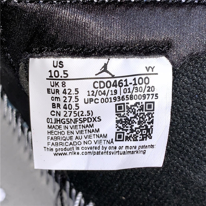 Nike Men's & Women's Designer Low-Top Shoes — Style 017 interior view