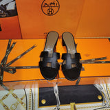 Hermes sandals Style 009 - sole and craftsmanship detail