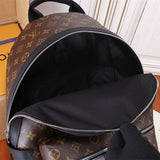  everyday bag interior and compartment view