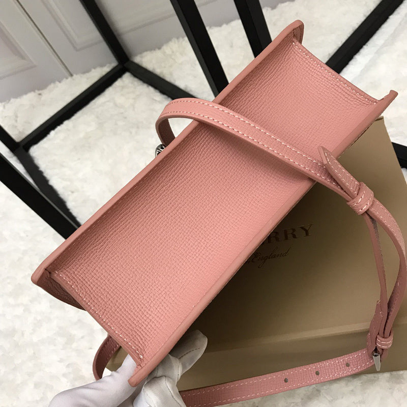 Ziva's Charm handbag – back view (one versatile size)
