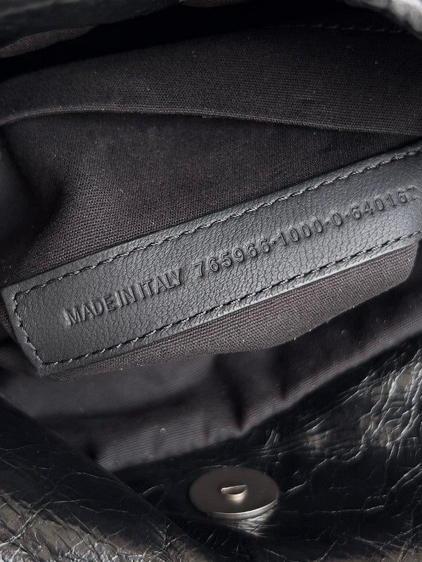 Zivas Charm Modern Minimalist Look Statement Handbag (Designer-Inspired Craftsmanship) – Detail View