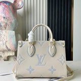  Structured everyday bag front view