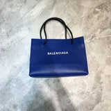 Understated Premium PU Leather Handbag - Versatile Everyday Design | Women's Designer-Inspired Purse #904 - close-up detail shot (image 3) of designer-inspired handbag