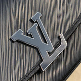  carryall bag close-up of hardware and finish 11