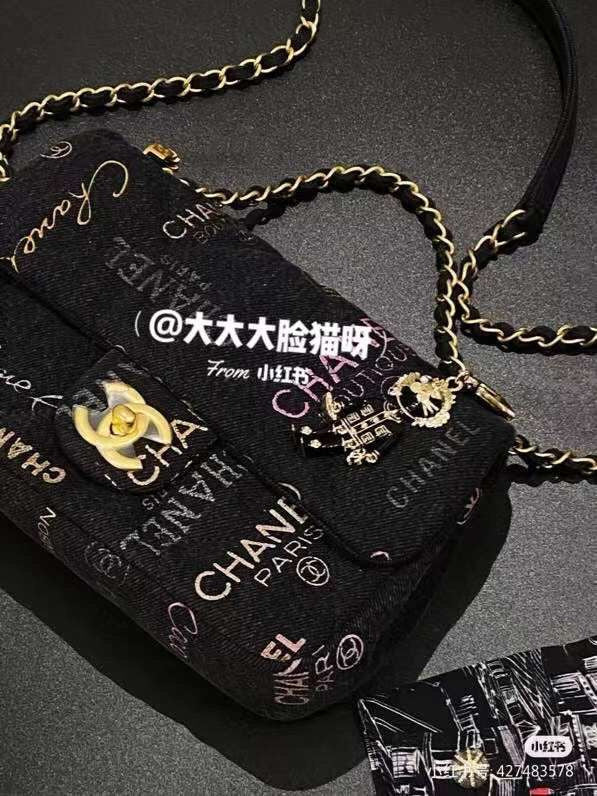  women's handbag, versatile design, view 4