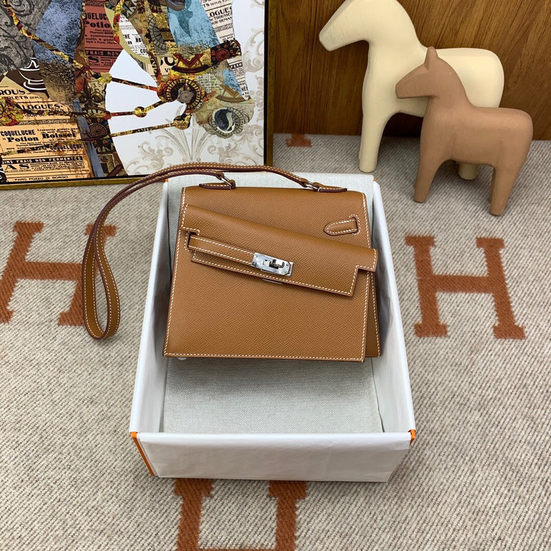 Interior view of structured premium bag