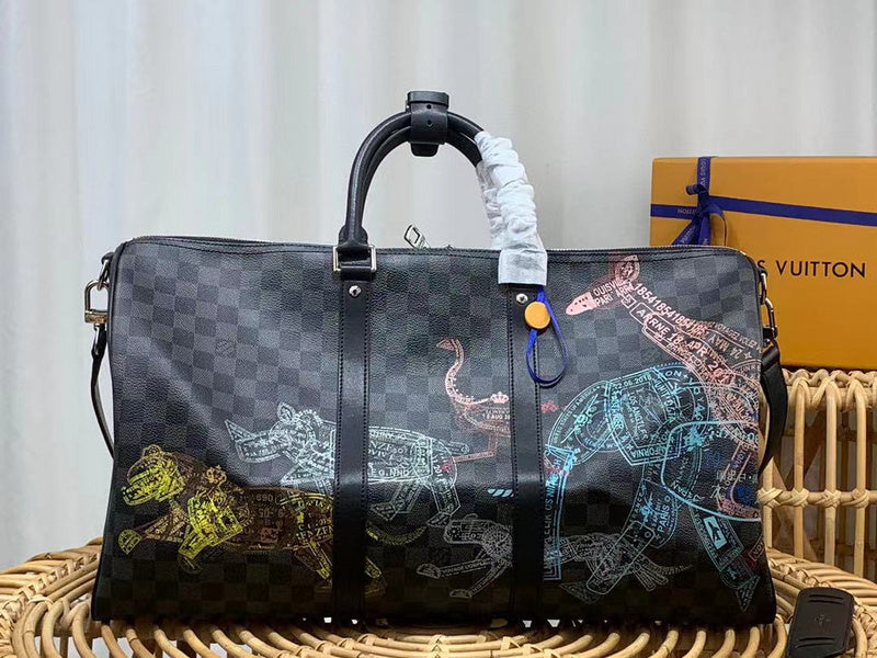 Interior view of everyday-luxe statement women's handbag – women's everyday handbag