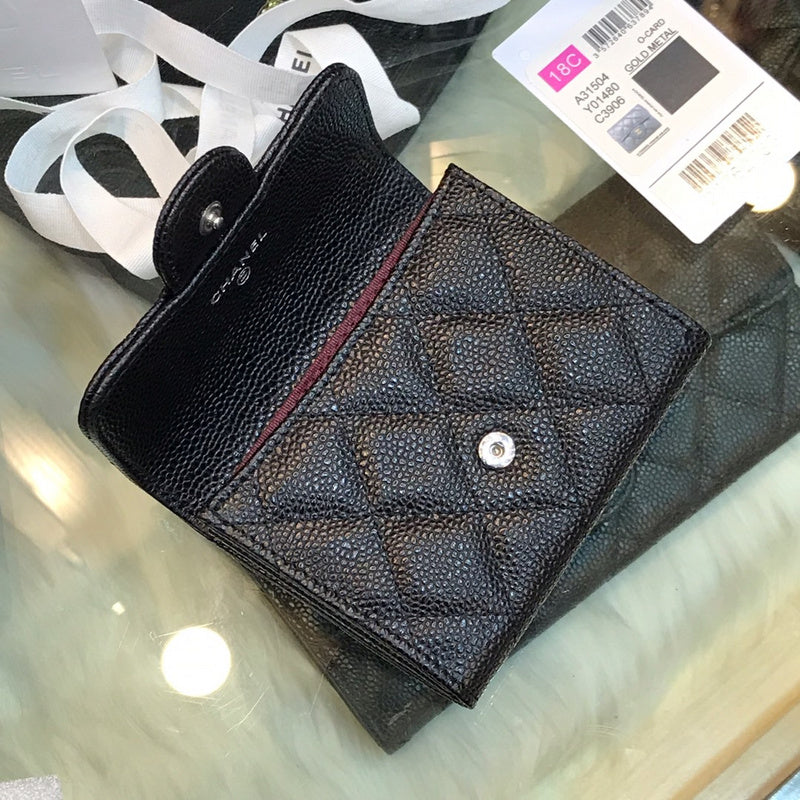 Zivas Charm Elevated Essentials Everyday Handbag (Refined Modern Silhouette) – Close-Up Detail