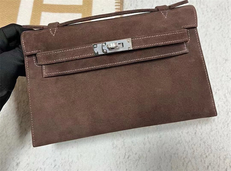 Minimalist handbag styled for everyday wear