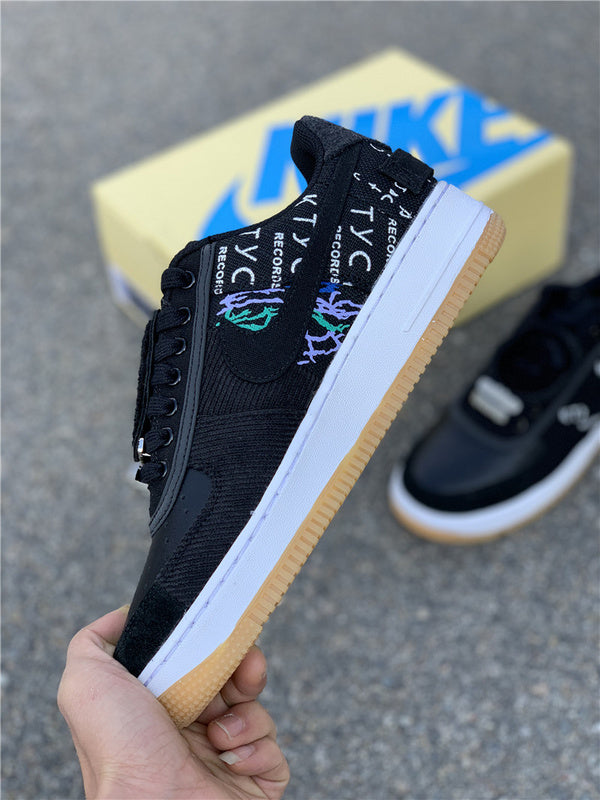 Nike Men's & Women's Designer Street Sneakers — Style 002 angle view