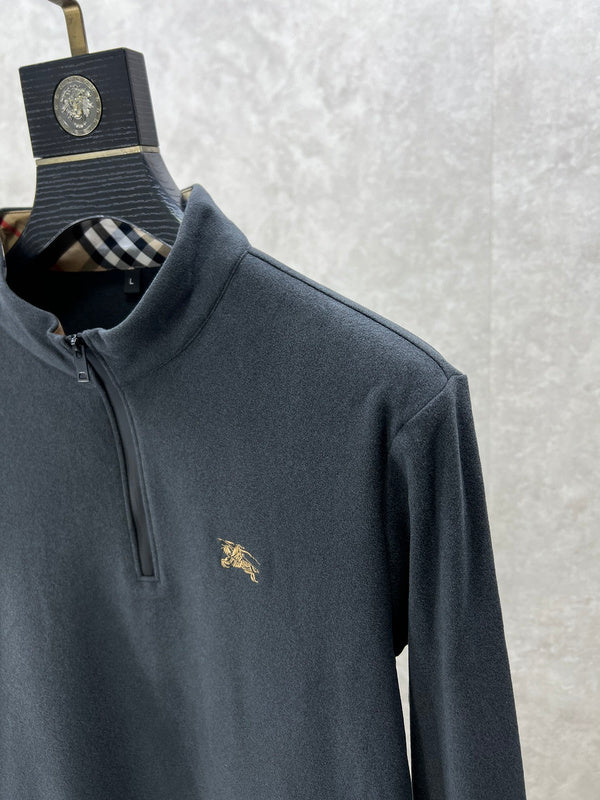 Three-quarter angle view of Burberry luxury piece style No.302
