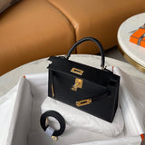 Everyday-Ready handbag styled for everyday wear
