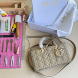 Front view of chic modern women's handbag – women's statement bag