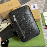 Handle and strap detail of structured chic women's handbag – women's luxury accessory