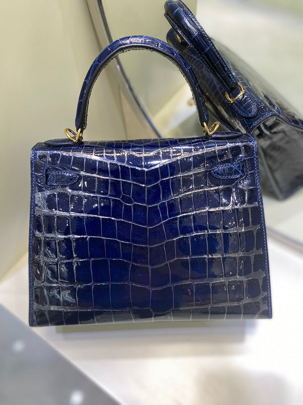 Interior view of graceful premium bag
