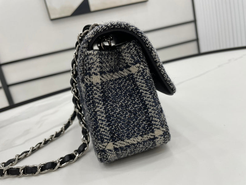 Zivas Charm Modern Minimalist Look Designer Handbag (Signature Shape & Finish) – Full Silhouette