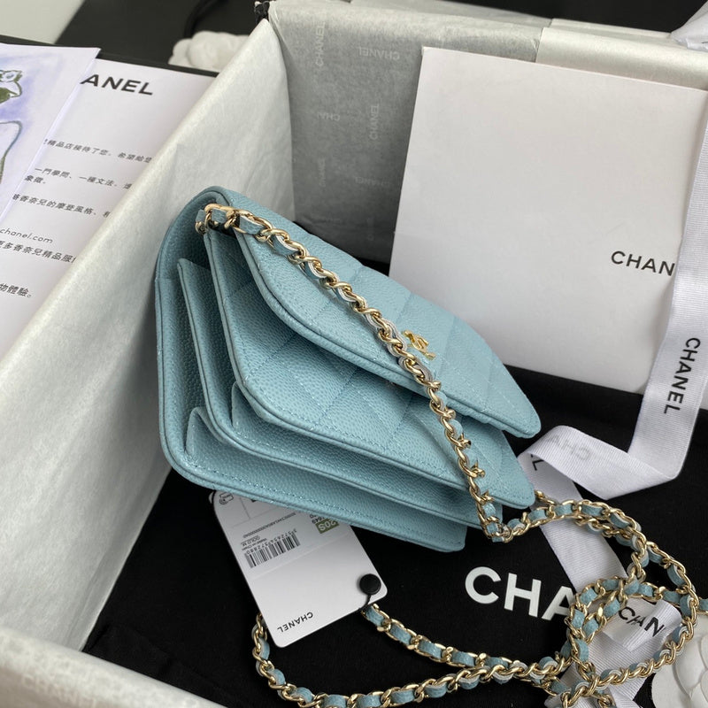 Zivas Charm Effortless Sophistication Fashion Handbag (Statement-Ready Design) – Close-Up Detail