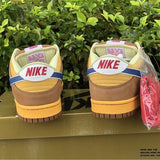 Nike Men's & Women's Iconic Street Trainers — Style 191 interior view