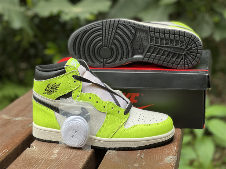 Nike Men's & Women's Designer Low-Top Shoes — Style 221 back view