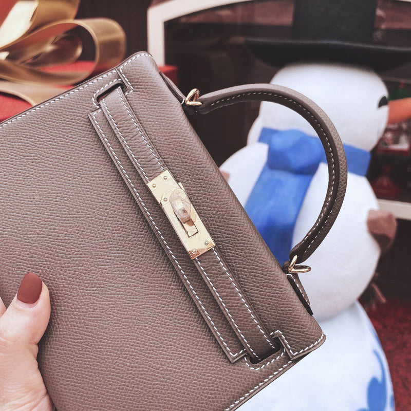 Side view of balanced structured handbag