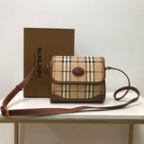 Ziva's Charm handbag – front view (one versatile size)