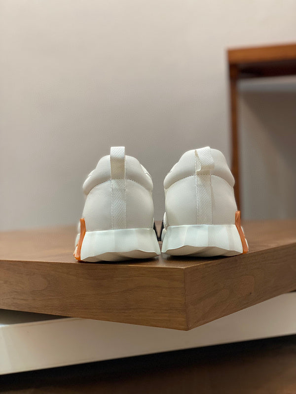 Hermès Black Flat Thong Sandals - Toe Detail View