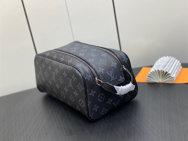  Modern crossbody bag carried on shoulder