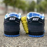 Nike Men's & Women's Premium Low-Top Trainers — Style 193 interior view