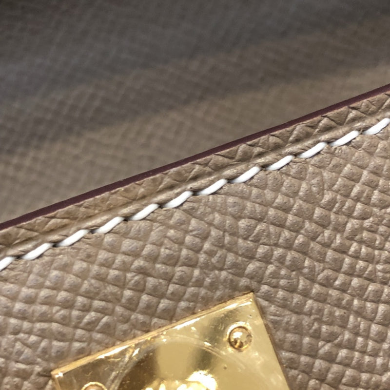  Polished top-handle bag front view 7