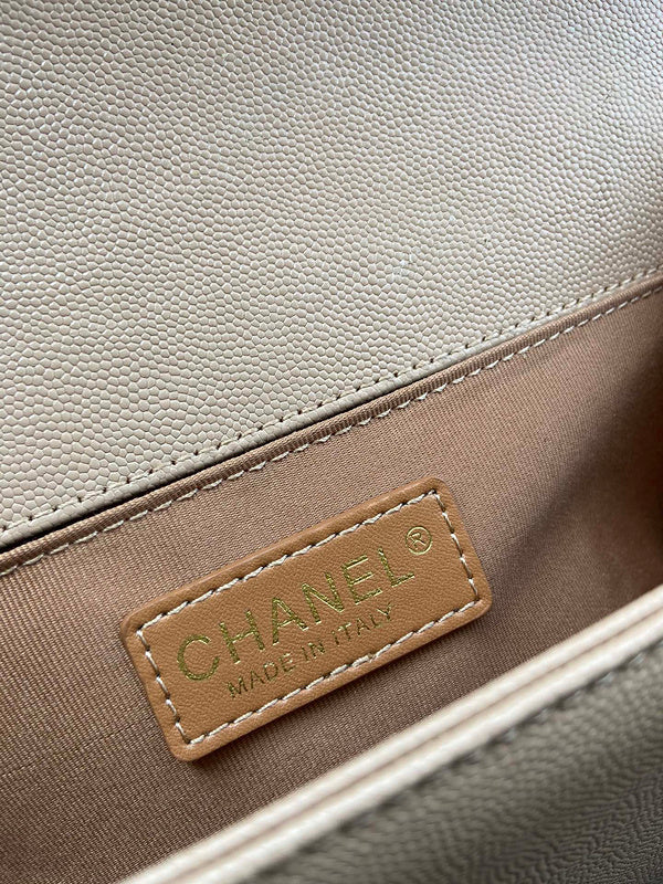  handbag, mid everyday style, image 5