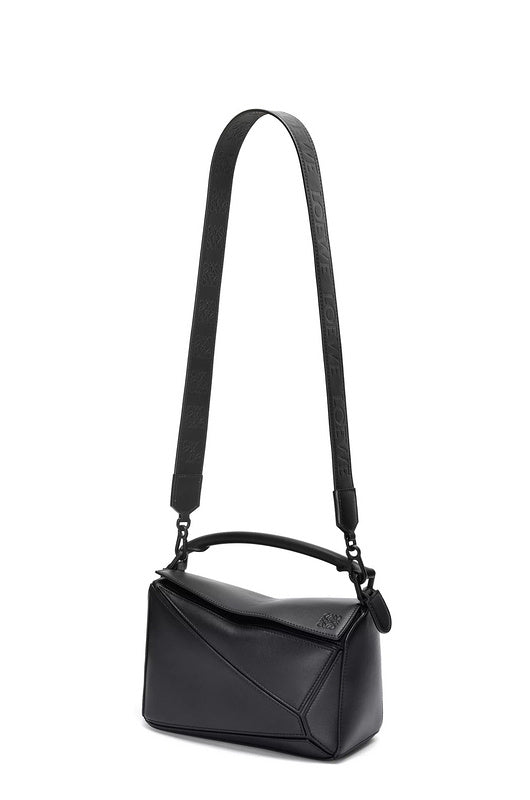 Ziva's Charm handbag – back view (24cm*16cm*10cm)