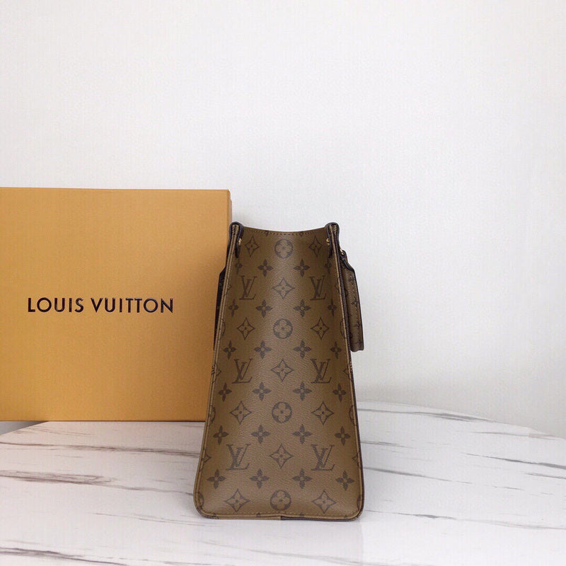 Interior view of structured premium women's handbag – women's luxury handbag