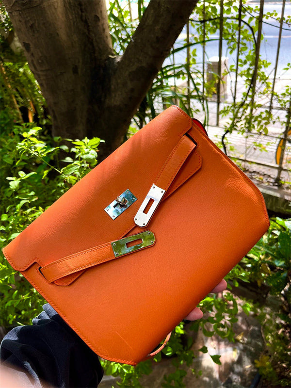  streamlined structured bag detail view showing craftsmanship