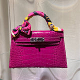  Essential tote bag carried on shoulder 16