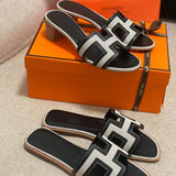 Hermes sandals Style 167 - side profile detail