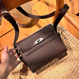 Fluid handbag styled for everyday wear