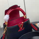  Sophisticated crossbody bag front view 13