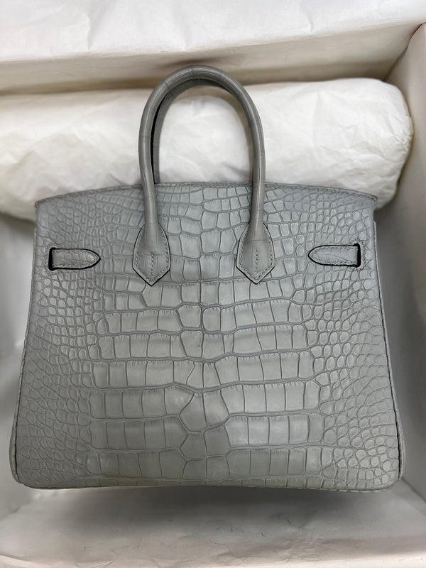 Classic bag women's premium everyday handbag