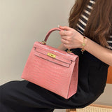  Elegant shopper bag carried on shoulder