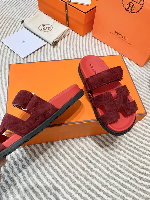 Hermès Burgundy Platform Sandals - Close-Up Texture View