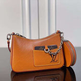 Interior view of everyday-luxe chic women's handbag – women's everyday handbag