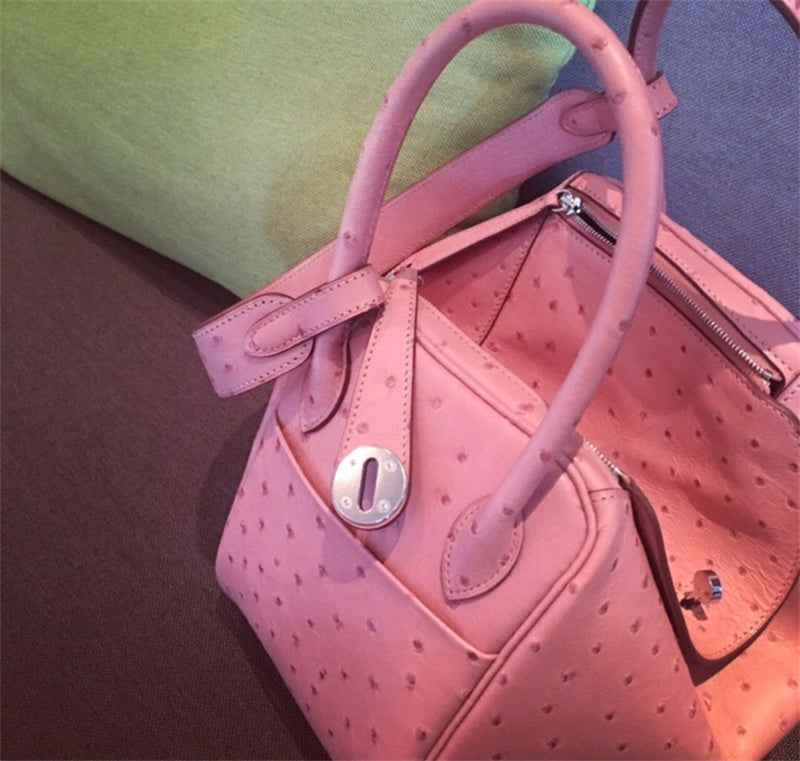  clean-lined shopper bag detail view showing craftsmanship