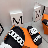 Hermès Grey Classic Ballet Flats - Detail Shot of Craftsmanship