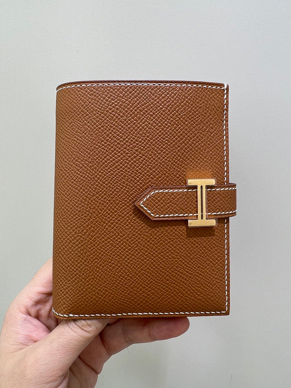 Close-up detail of smart bag design