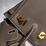 Everyday-Ready bag shown from front angle